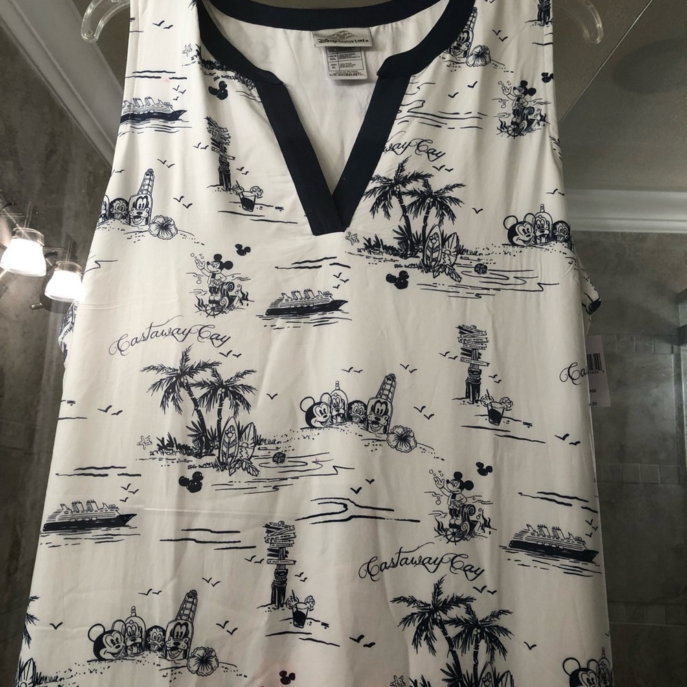 White with navy blue Disney’s Castaway Cay dress size XL